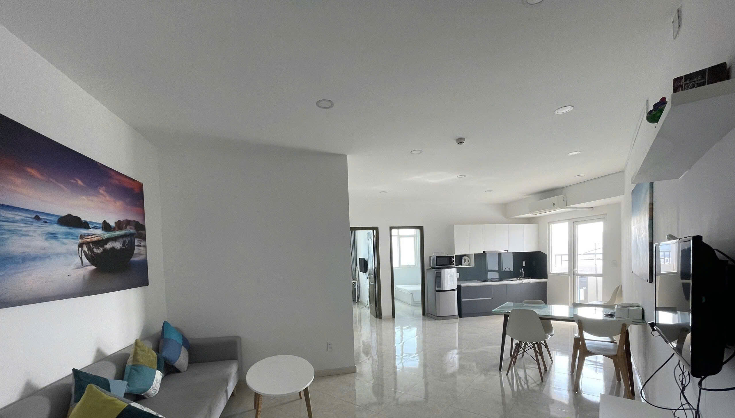 Hud Building apartment for rent | 2 bedrooms | 15 million